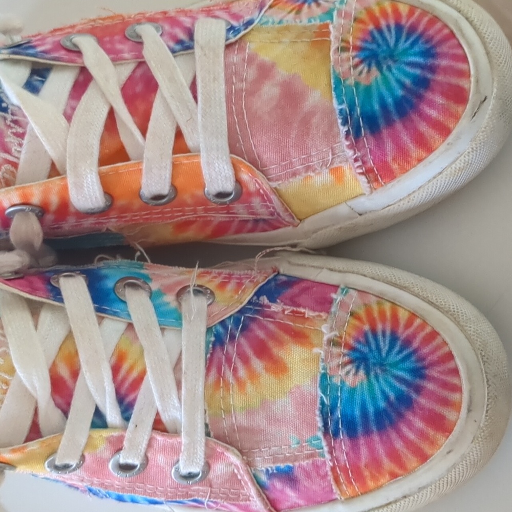 Blowfish Malibu Tie-dyed Slip On Sneakers - Picture 7 of 10